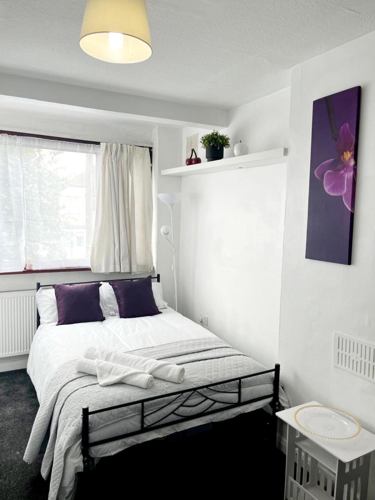 Cosy Room Stay 4 Sutton  Exterior photo